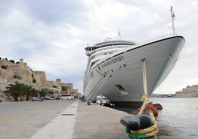 Seabourn Odyssey berthed at the Valletta Waterfront