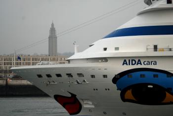 AIDAcara kicks off the 2011 season in Le Havre.