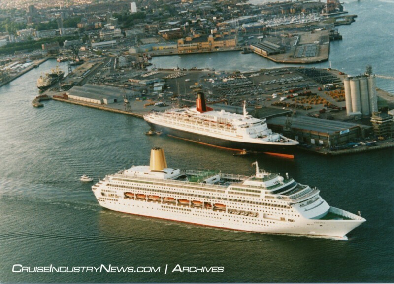 P&O’s new Oriana passing Cunard’s Queen Elizabeth 2, Eastern Docks, ABP Southampton, May 1995.