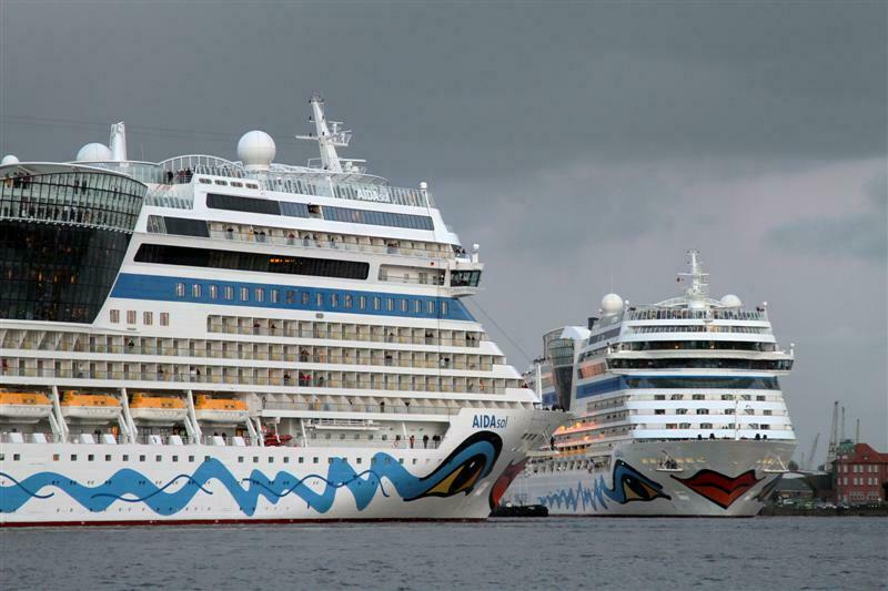 AIDA ships in Hamburg (photo: Oliver Asmussen)