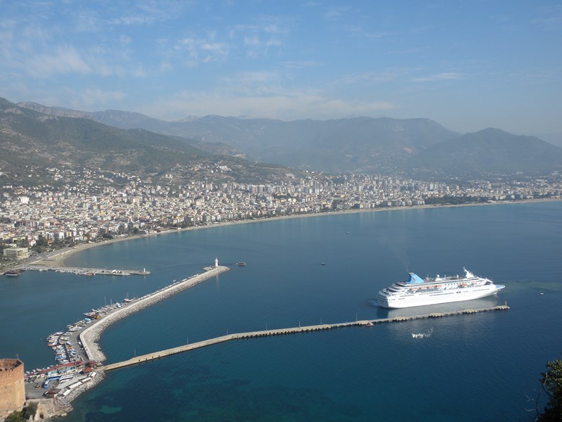 The Thomson Majesty docking in Alanya, Nov. 14, 2013