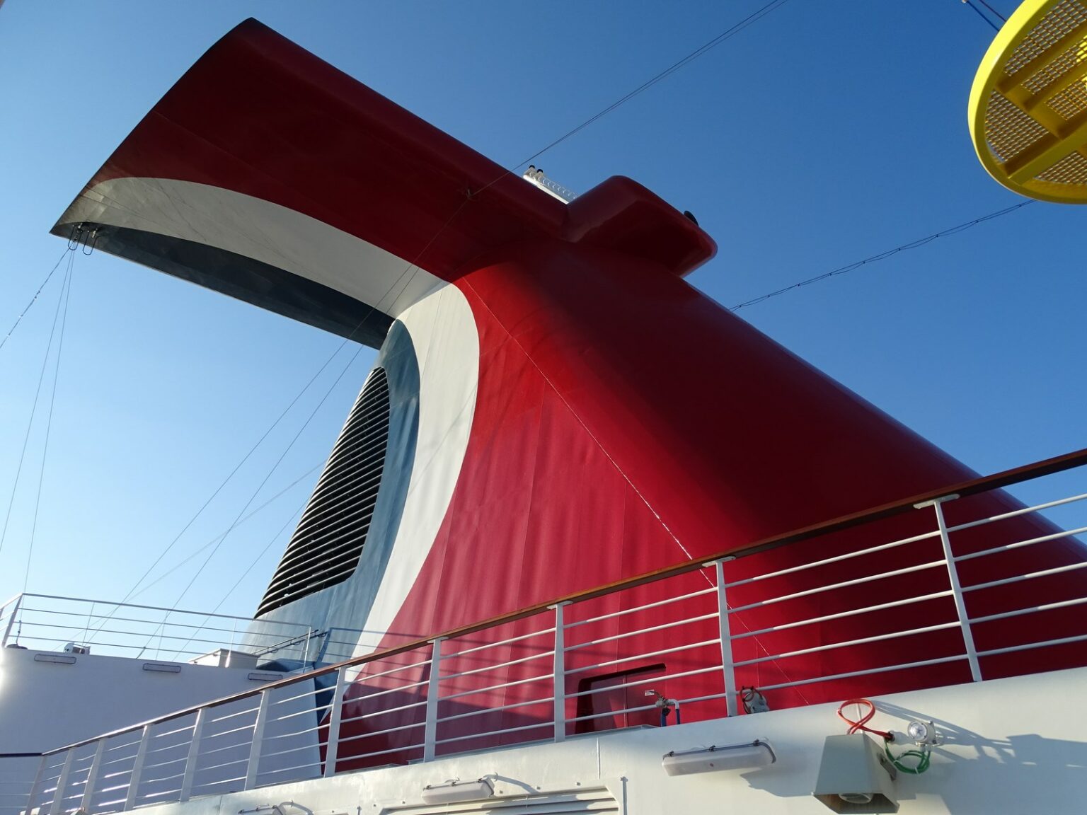 the-8-classes-of-carnival-cruise-line-ships-explained-lustcheaptravel