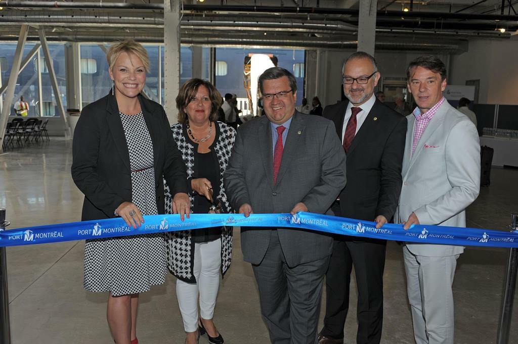 A successful inauguration with, from left to right: Isabelle Melançon, Sylvie, Denis Coderre, Aref Salem and Yves Lalumière / a successful inauguration with, from left to right: Isabelle Melançon, Sylvie Vachon, Denis Coderre, Aref Salem and Yves Lalumière