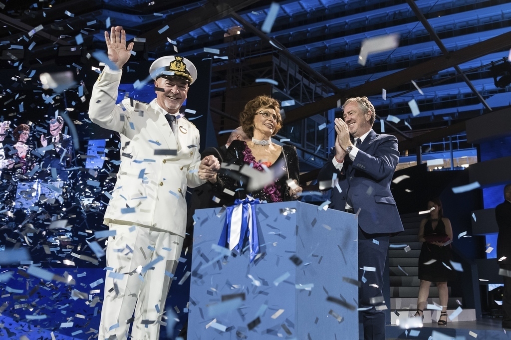 Captain Scala, Sophia Loren and Pierfrancesco Vago Celebrating the Inauguration of MSC Seaside (photo: Ivan Sarfatti)
