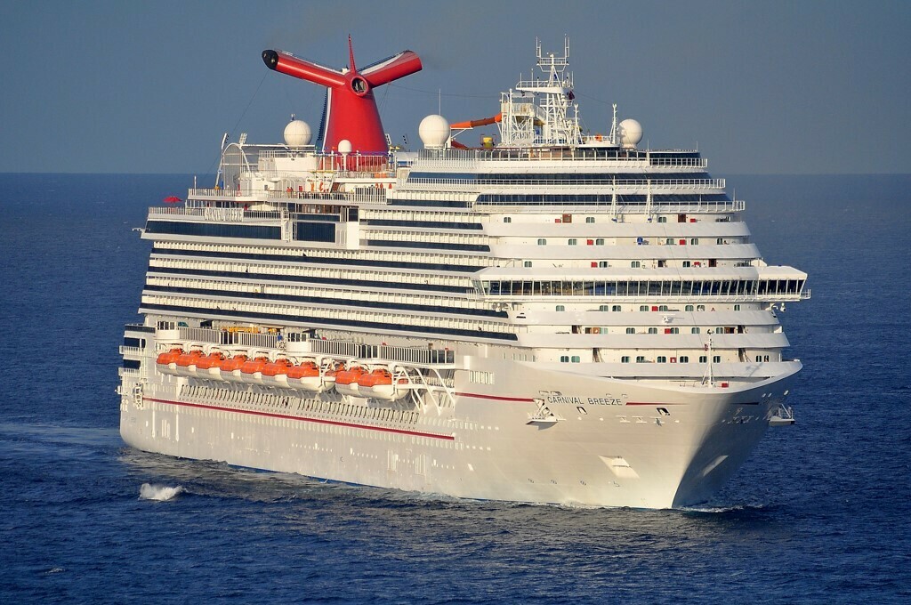 Carnival Breeze