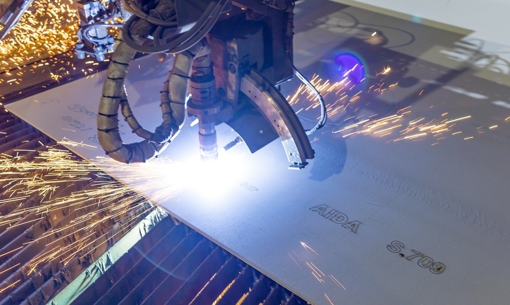 AIDA Steel Cutting