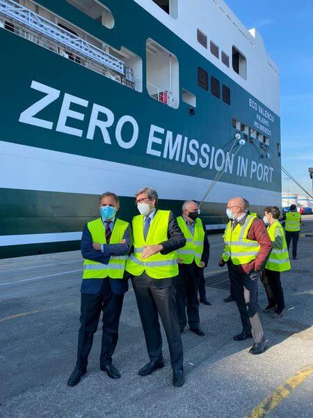 Zero Emissions in Port