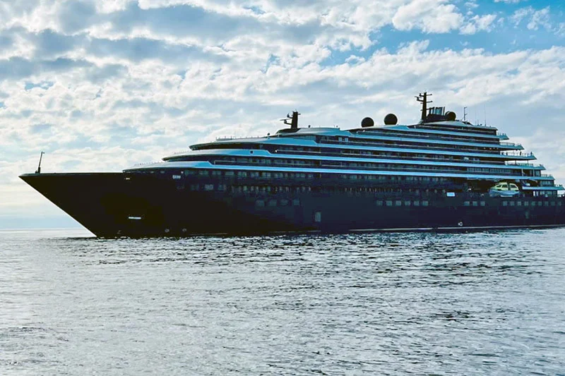 Delays in its wake, Ritz-Carlton yacht is filling up quickly