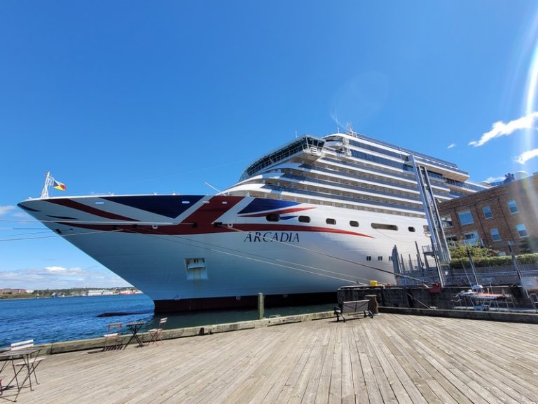 P&O Cruises Announces Big Investment in Arcadia and Aurora Cruise