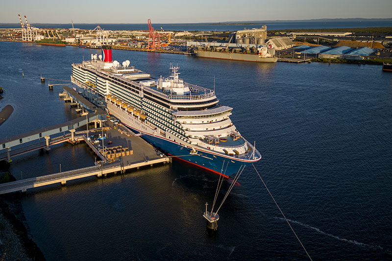 Carnival Luminosa Departs on Inaugural Cruise in Australia Cruise