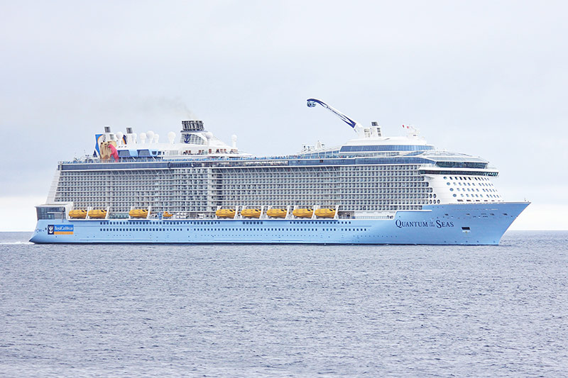 cruise ships brisbane 2022