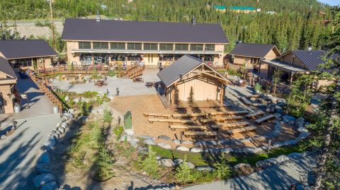 Holland America Lodge