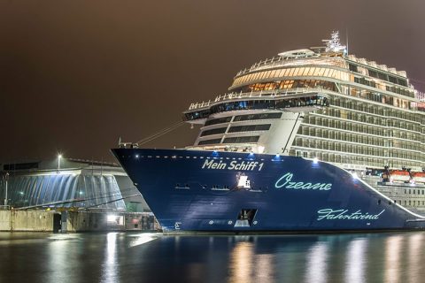 Mein Schiff 1