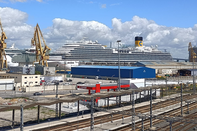 Costa Venezia Arrives at Navantia Ahead of Carnival Conversion - Cruise Industry News