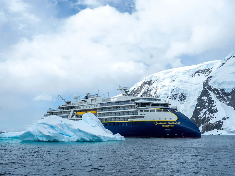 Lindblad National Geographic Resolution