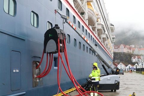 Fred. Olsen ship plugging in.