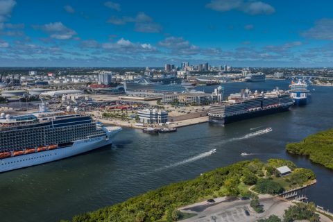 Ships in Port Everglades