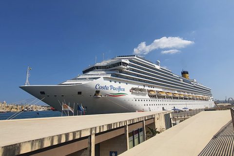 Costa Pacifica