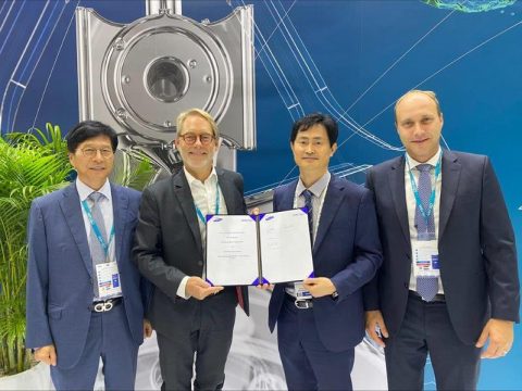 (L-R) Mr. Byungsam Ahn, Managing Director Korea, WinGD; Mr. Volkmar Galke, Director Sales, WinGD; Mr. Haeki Jang, Chief Technology Officer, SHI; Mr. Marcel Ott, General Manager Application Engineering, WinGD