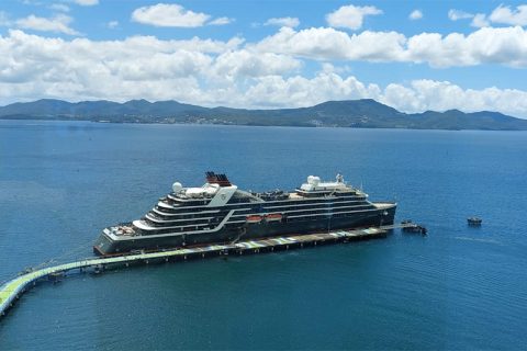 Seabourn Pursuit in Martinique