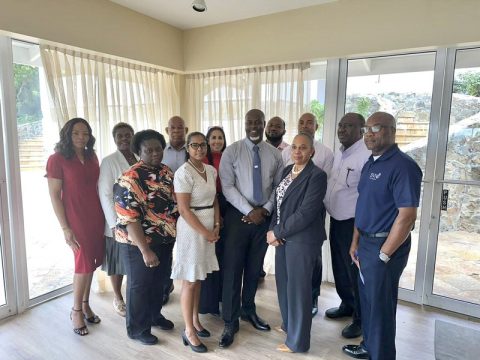 Akeem Pickering with the BVIPA Management Team