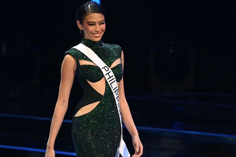 Miss Universe Philippines Receives the ‘Spirit of Carnival’ Award