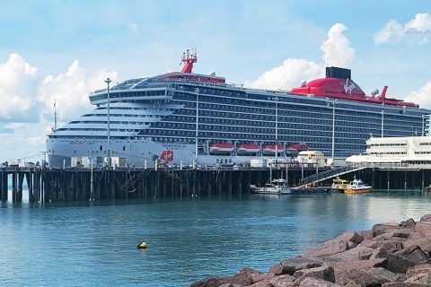Virgin's Resilient Lady calling in Darwin Australia