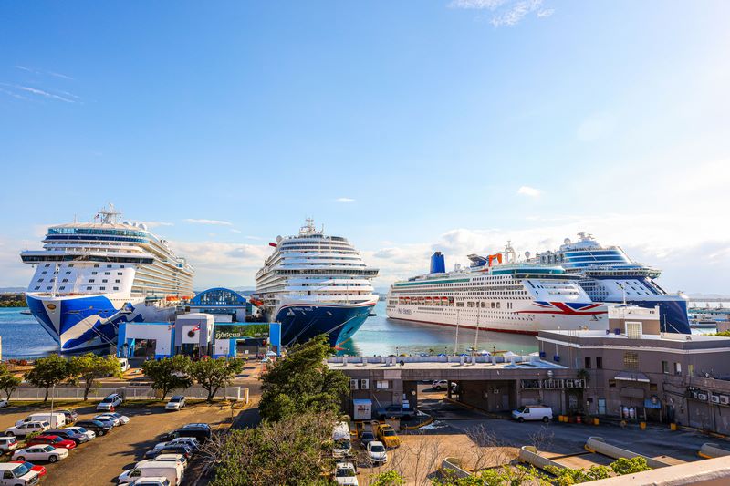 Ships in San Juan