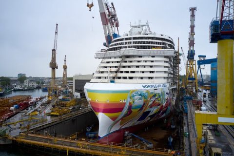 Norwegian Aqua Float Out