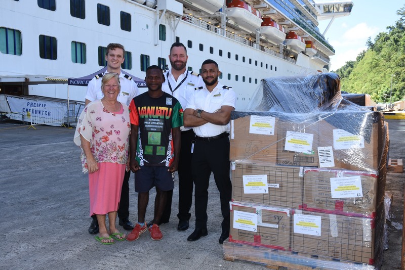 400 kit bags for the Vanuatu Paralympic Committee.