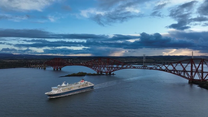 Balmoral sailing out of Rosyth