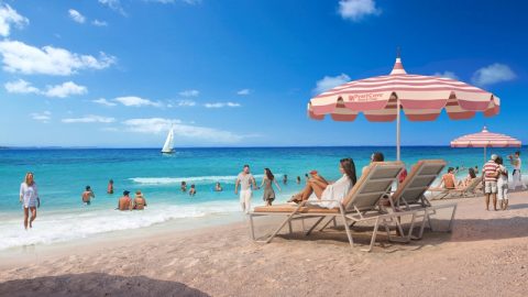 Pearl Cove Beach Area