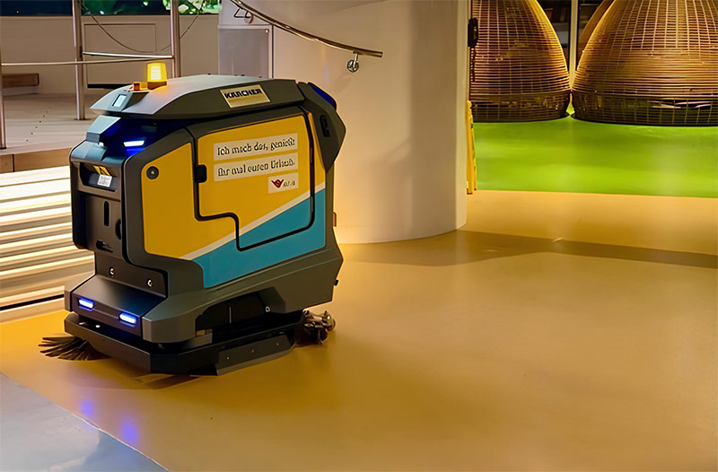 AIDA cleaning robot