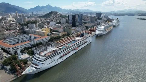 Ships in Rio