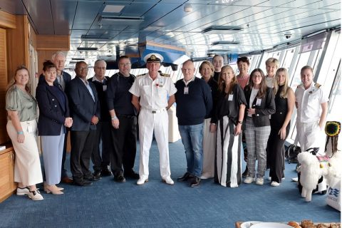 Crown Princess Welcomed to Fremantle