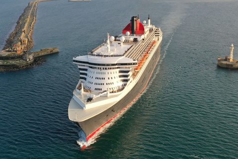 Queen Mary 2 Outbound