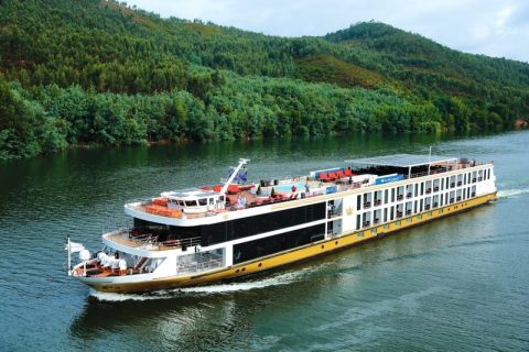 AmaVida Ship