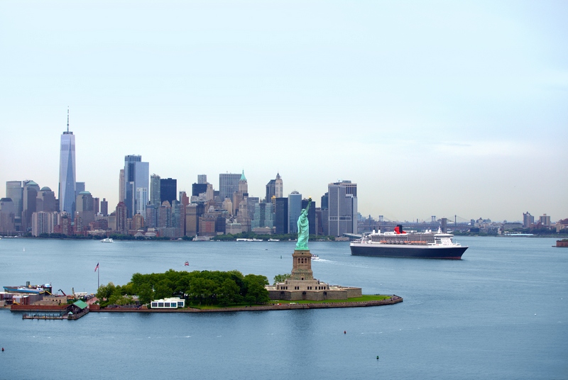 Queen Mary 2 in New York