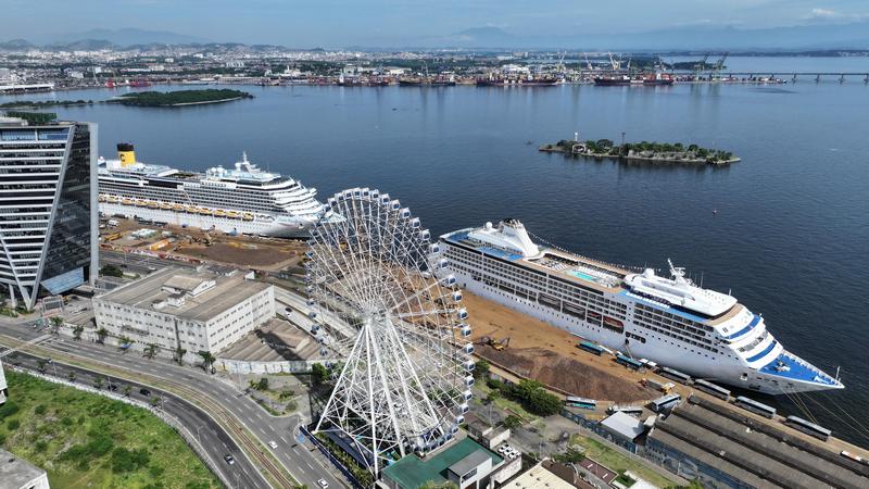 Ships in Rio