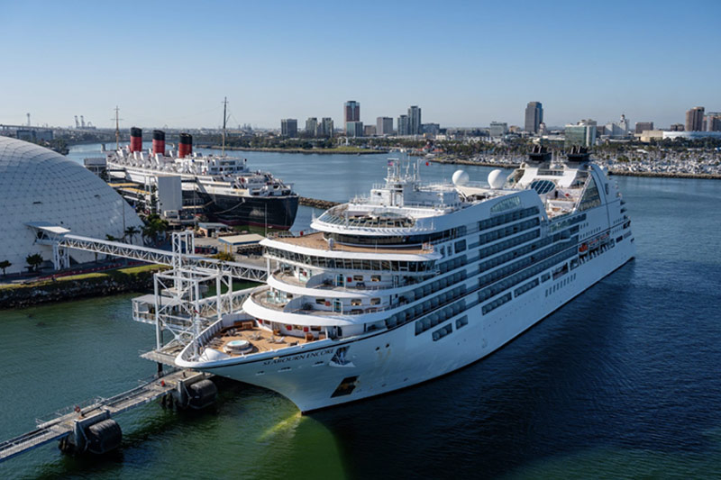 Seabourn Encore in Long Beach