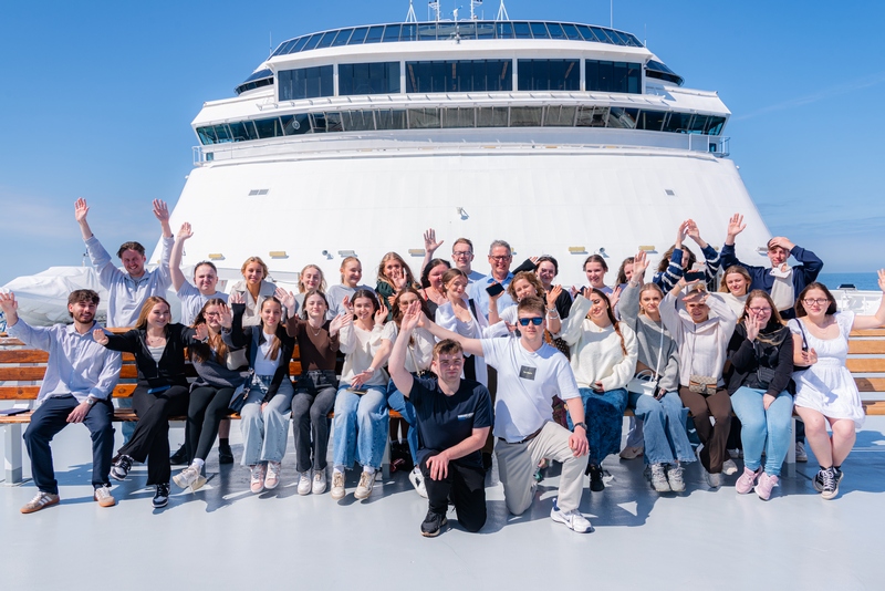 Students Aboard