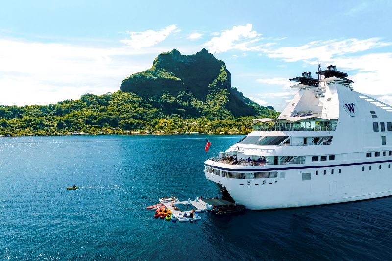 windstar airline crew summer offer