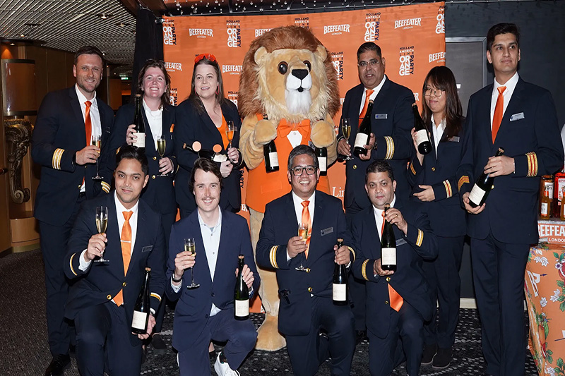 holland america wine enthusiast