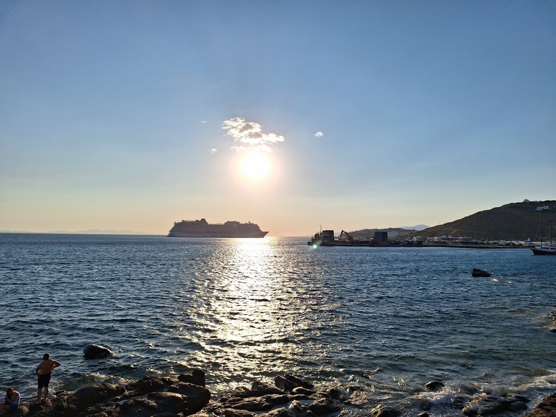 Call into Mykonos