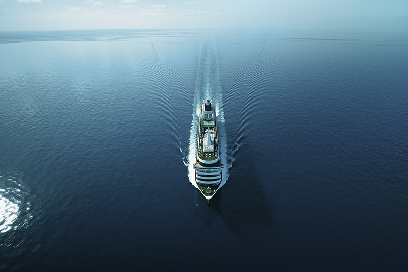 crystal serenity ship exterior