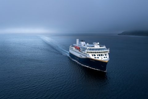 havila castor northern norway