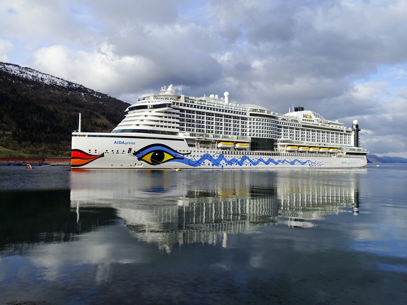 cruiseindustrynews.com