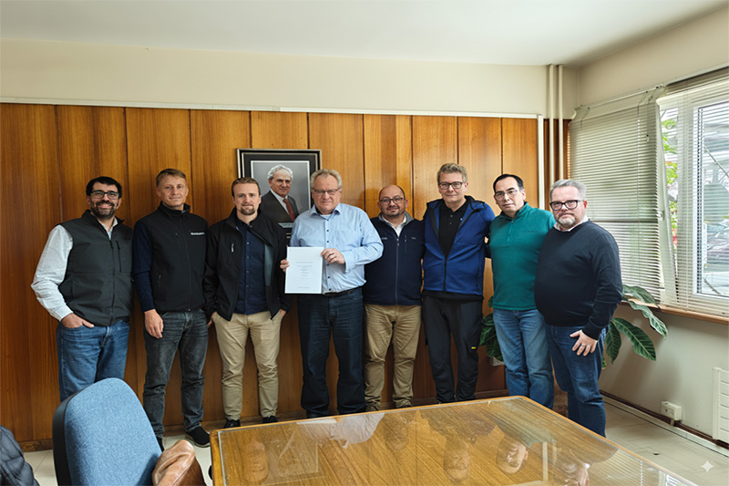 teams asenav, antarctica21 and makinen