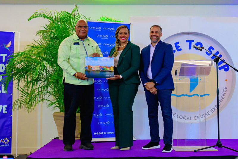 carnival at curacao cruise symposium