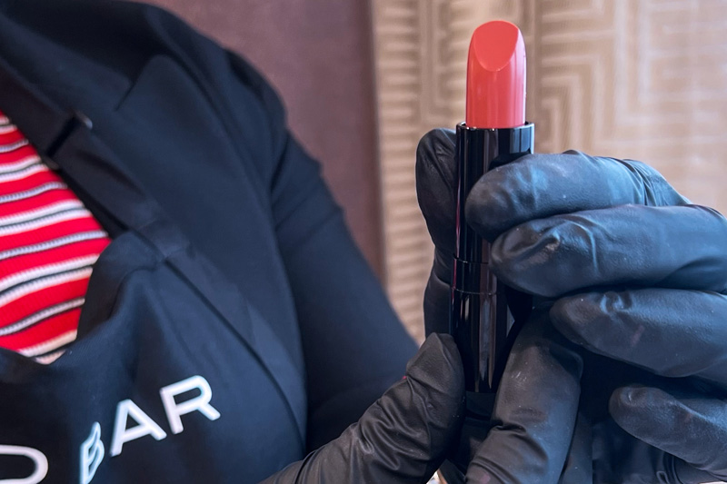 holland lipstick blending bar